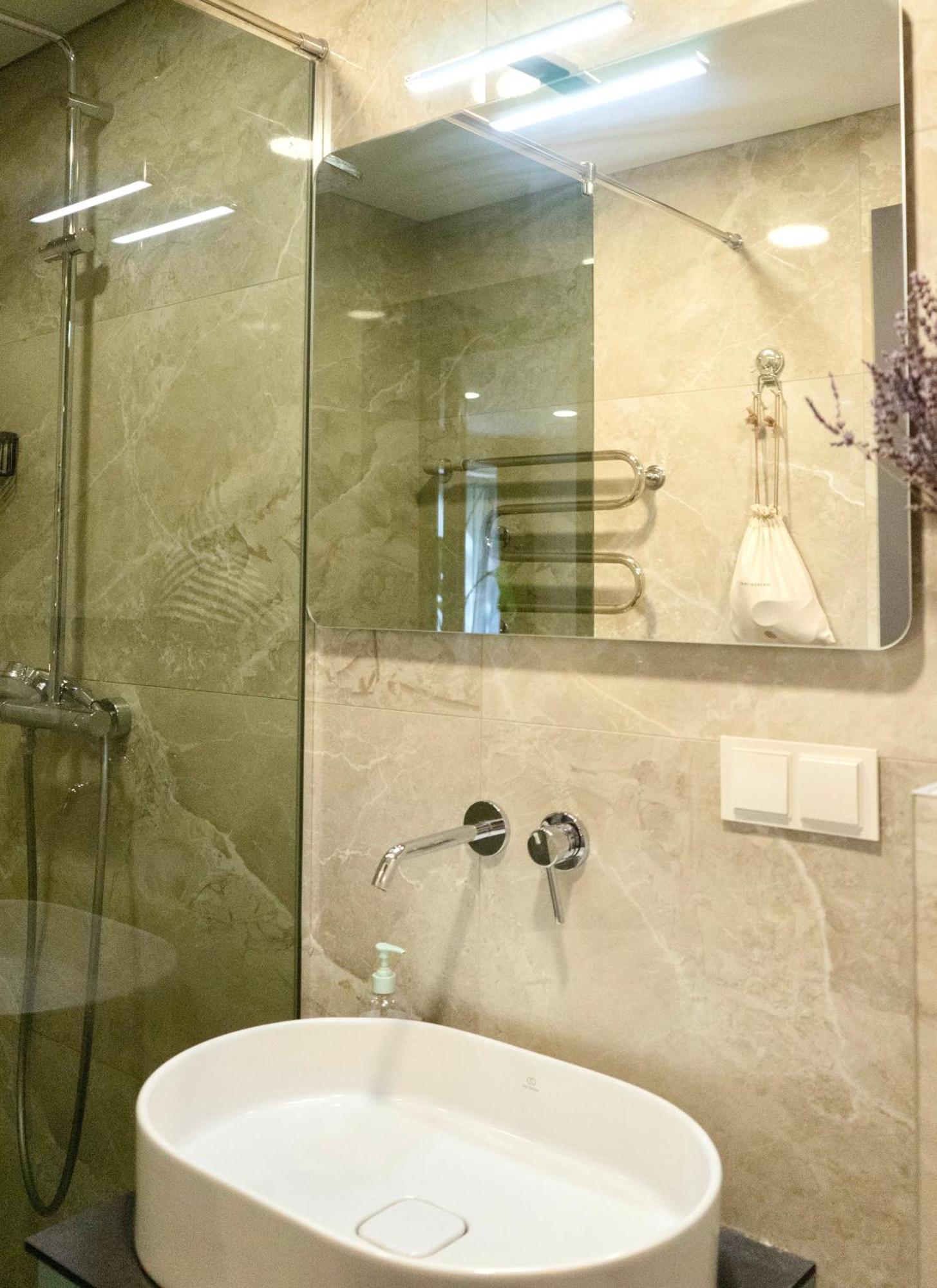 Petite City Centre Apartment Siauliai  Luaran gambar